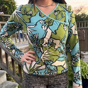 Vintage Water Girl by Patagonia active top